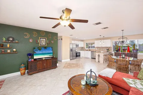 2142 Se Watercrest Street Port Saint Lucie FL 34984