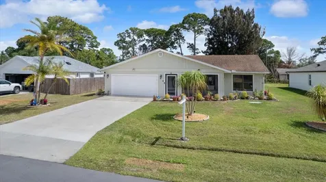 1641 Se Clearmont Street Port Saint Lucie FL 34983