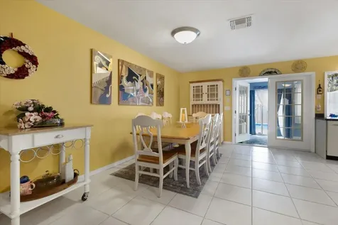 1641 Se Clearmont Street Port Saint Lucie FL 34983