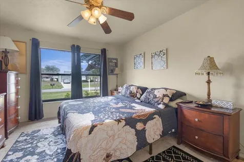 1641 Se Clearmont Street Port Saint Lucie FL 34983