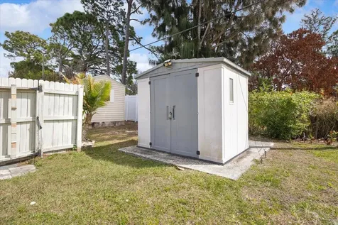 1641 Se Clearmont Street Port Saint Lucie FL 34983