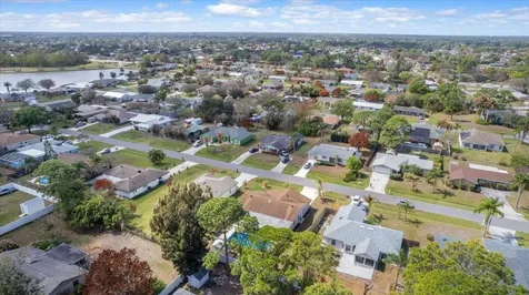 1641 Se Clearmont Street Port Saint Lucie FL 34983