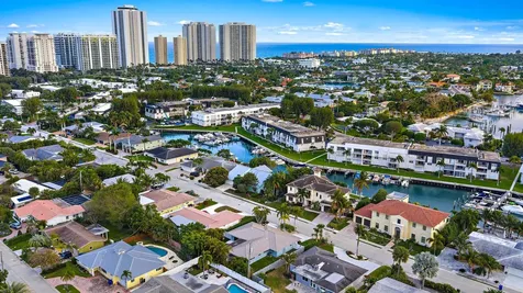 1120 Singer Drive Riviera Beach FL 33404