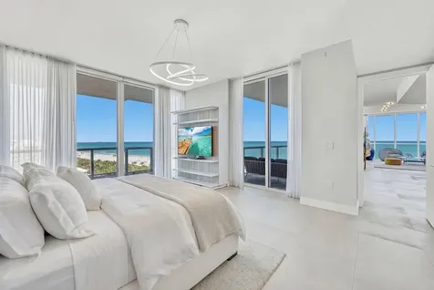 50 S Pointe Drive Miami Beach FL 33139