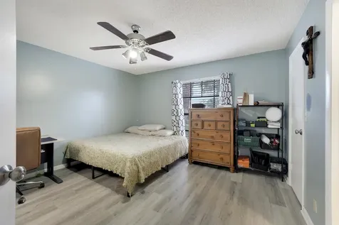 3263 Perimeter Drive Greenacres FL 33467