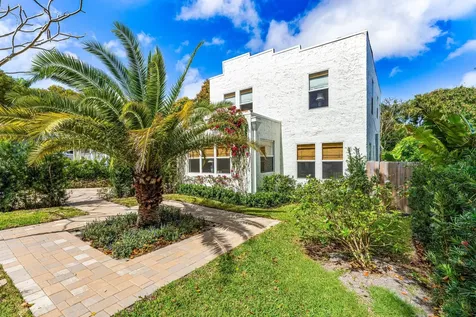 825 34th Street West Palm Beach FL 33407