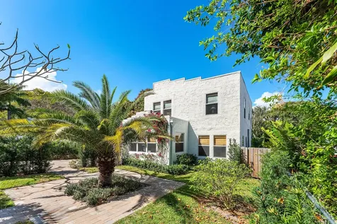 825 34th Street West Palm Beach FL 33407