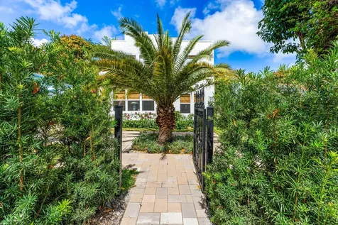 825 34th Street West Palm Beach FL 33407