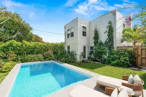 825 34th Street West Palm Beach FL 33407