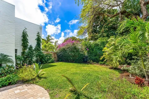825 34th Street West Palm Beach FL 33407