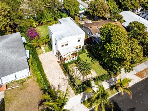 825 34th Street West Palm Beach FL 33407