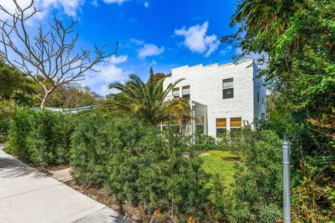 825 34th Street West Palm Beach FL 33407