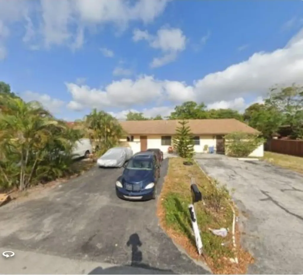 4337 Nw 5th Avenue Deerfield Beach FL 33064