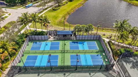 8527 Lewis River Road Delray Beach FL 33446