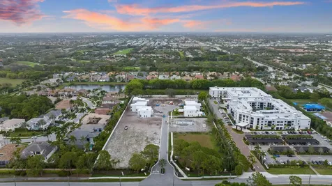 16670 Mosaic Place Delray Beach FL 33446
