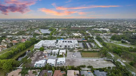 16670 Mosaic Place Delray Beach FL 33446