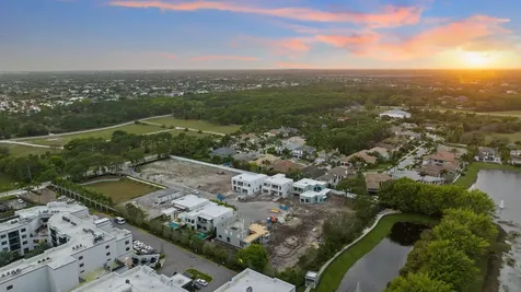 16670 Mosaic Place Delray Beach FL 33446
