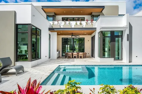 16670 Mosaic Place Delray Beach FL 33446