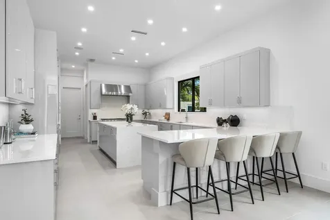 16670 Mosaic Place Delray Beach FL 33446