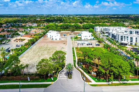 16670 Mosaic Place Delray Beach FL 33446