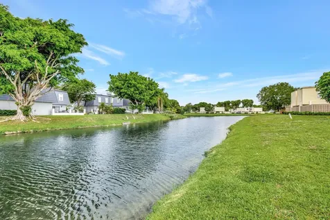 1586 Shaker Circle Wellington FL 33414