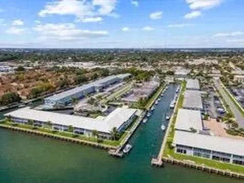 117 Lehane Terrace North Palm Beach FL 33408