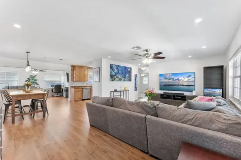 1162 S Deerfield Avenue Deerfield Beach FL 33441