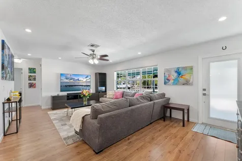 1162 S Deerfield Avenue Deerfield Beach FL 33441