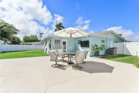 1162 S Deerfield Avenue Deerfield Beach FL 33441