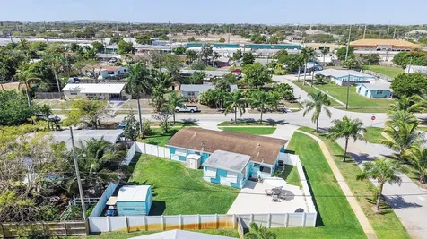 1162 S Deerfield Avenue Deerfield Beach FL 33441