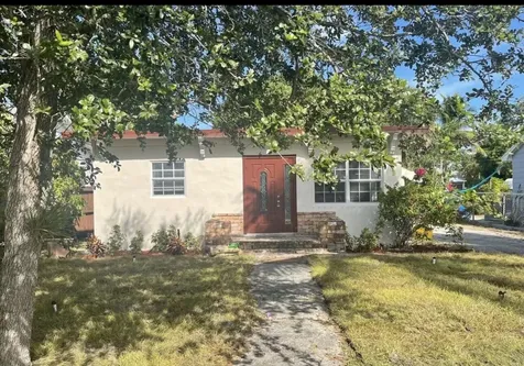 710 N 5th Street Lantana FL 33462