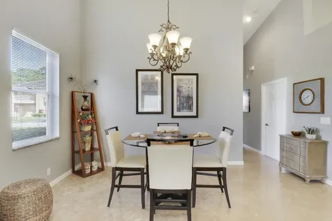 8400 Mulligan Circle Port Saint Lucie FL 34986