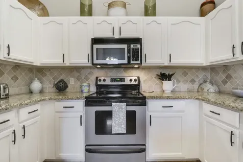 8400 Mulligan Circle Port Saint Lucie FL 34986