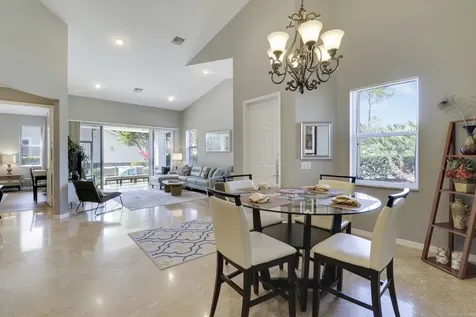 8400 Mulligan Circle Port Saint Lucie FL 34986