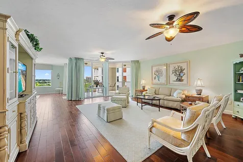 700 S Us Highway 1 Jupiter FL 33477
