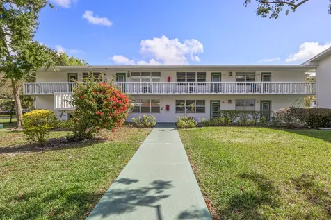 297 Farnham M Deerfield Beach FL 33442