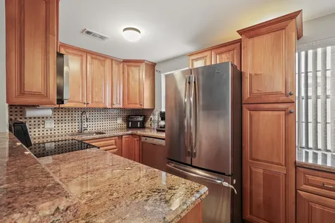 297 Farnham M Deerfield Beach FL 33442