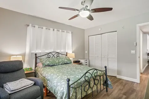 297 Farnham M Deerfield Beach FL 33442