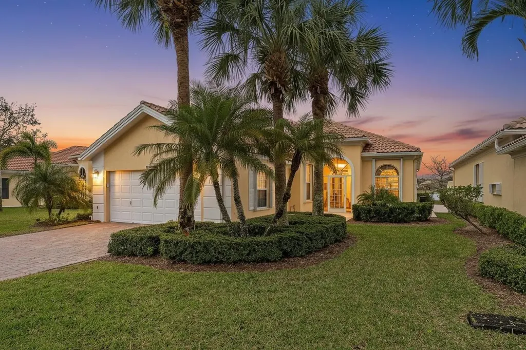 8764 Oldham Way Palm Beach Gardens FL 33412