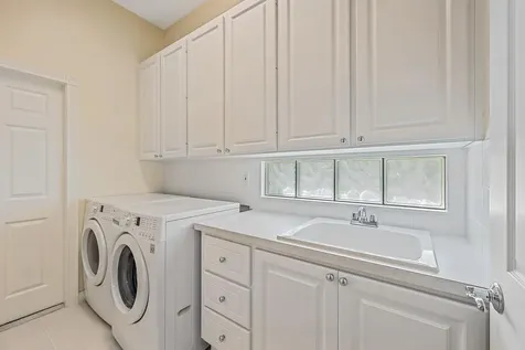 8764 Oldham Way Palm Beach Gardens FL 33412
