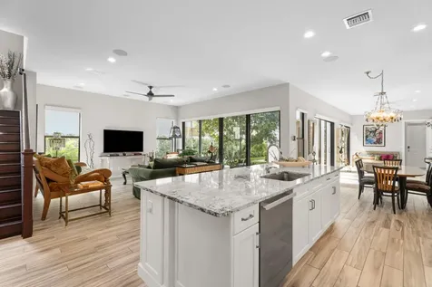 2093 Dickens Terrace Palm Beach Gardens FL 33418