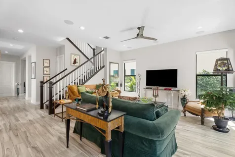 2093 Dickens Terrace Palm Beach Gardens FL 33418