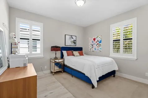 2093 Dickens Terrace Palm Beach Gardens FL 33418