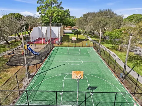 933 9th Lane Greenacres FL 33463