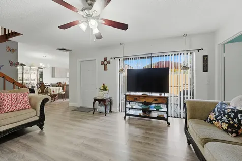 933 9th Lane Greenacres FL 33463