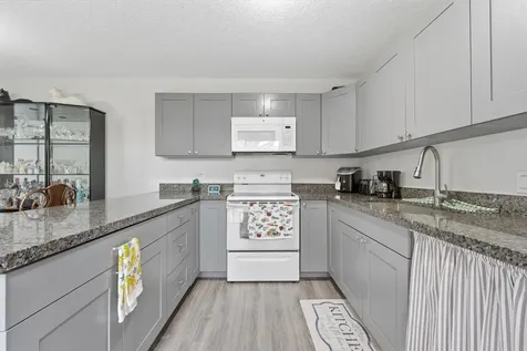 933 9th Lane Greenacres FL 33463