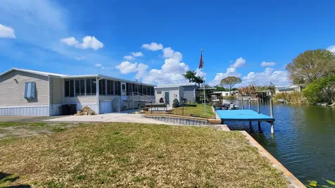 1054 21st Street Okeechobee FL 34974