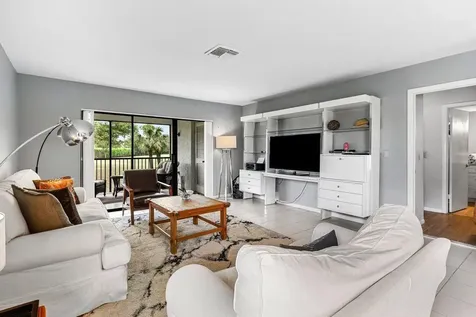 20 Southport Lane Boynton Beach FL 33436
