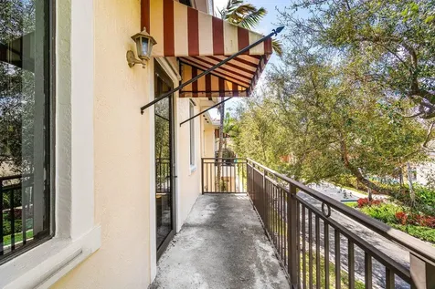 2501 Venetian Court Boynton Beach FL 33426
