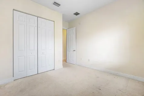 2501 Venetian Court Boynton Beach FL 33426